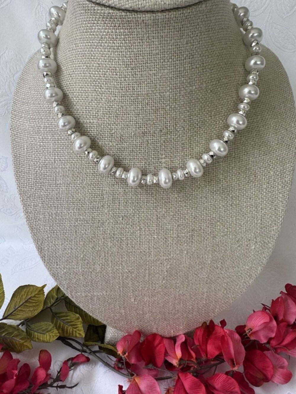 Classic Faux Pearl Strand Rhinestone Silvertone Statement Necklace 19.5" NEW